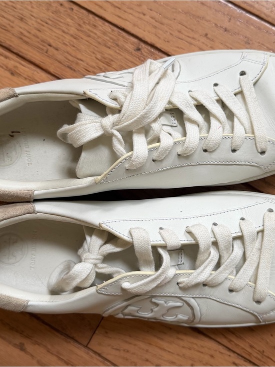 Tory Burch Shoes - Tory Burch Ivory Leather Low-Top Sneakers